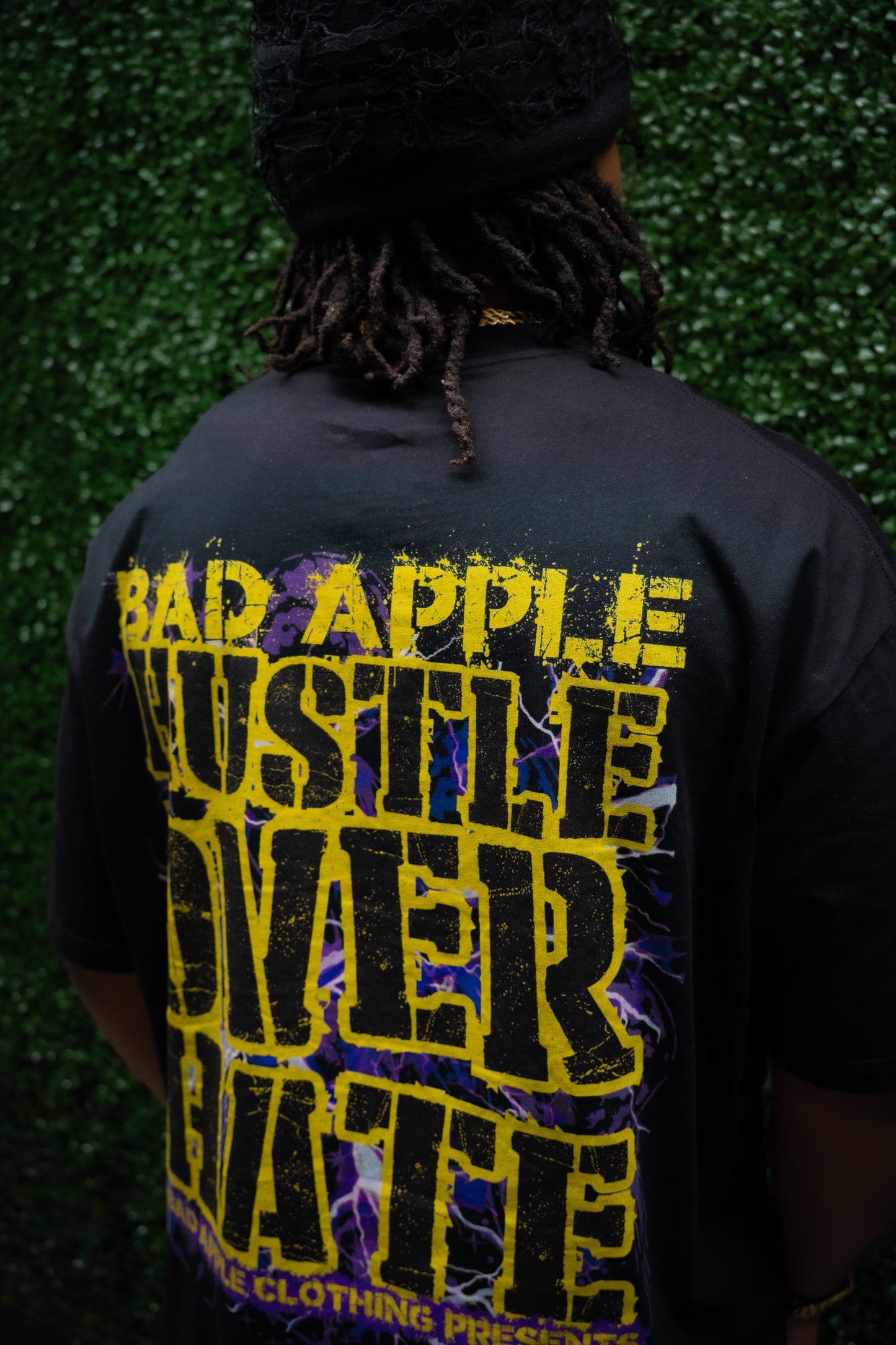 HOH Graphic Tee (Black)